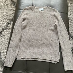 Boys sweater size 10/12